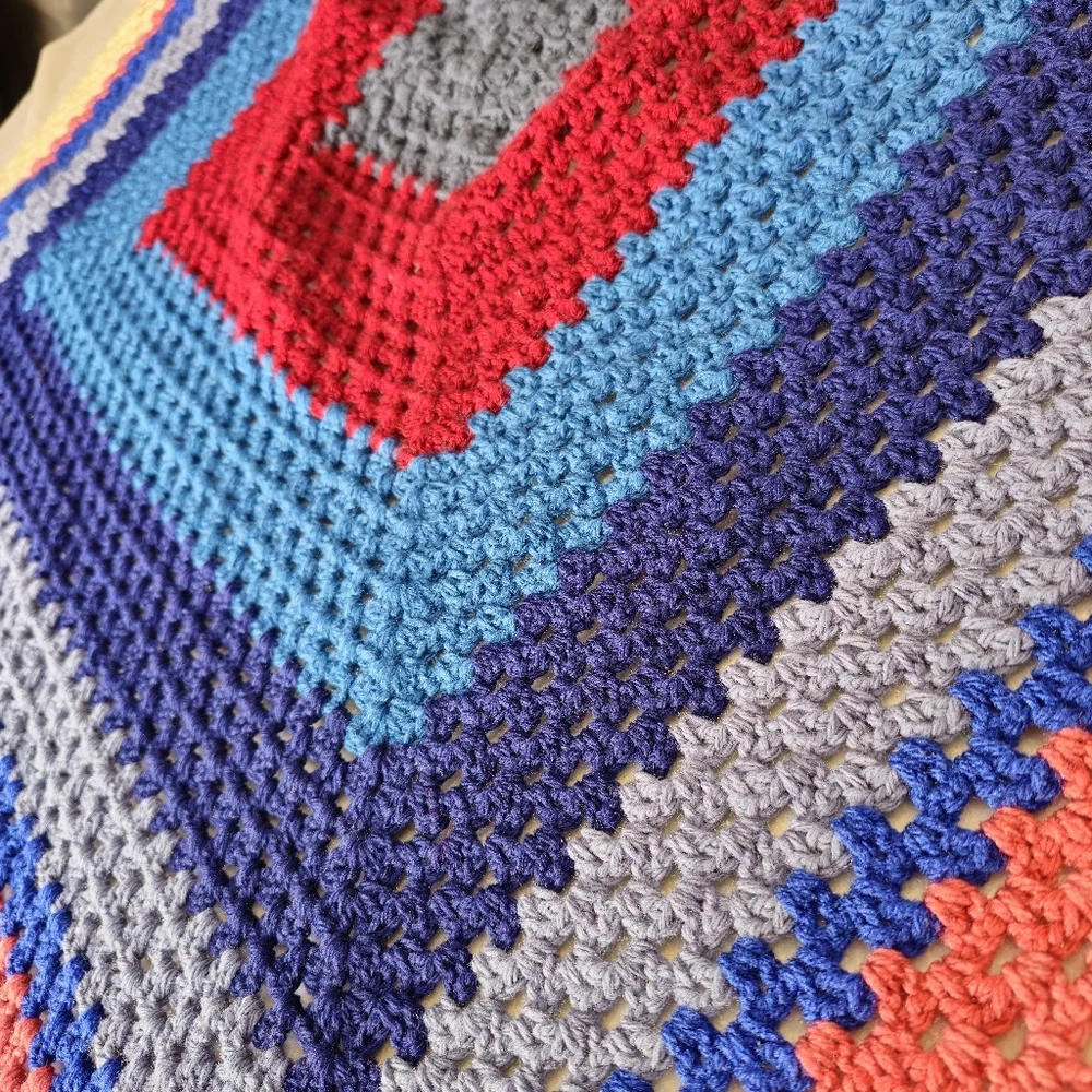 new never used Grandma‎ Square Crochet Throw Blanket hand made about 38x38